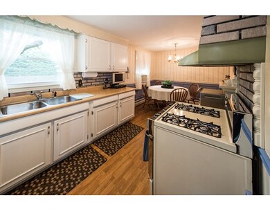 103 Acrebrook Dr, Chicopee, MA 01020 - photo 4