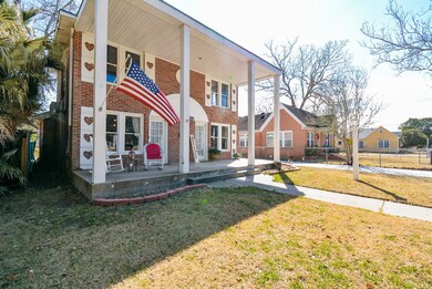 2517 Avenue I, Bay City, TX 77414 - photo 3