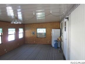 FAM ROOM WITH WALL A/C