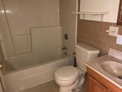 15 Hamilton St unit 4, Taunton, MA 02780 - photo 7