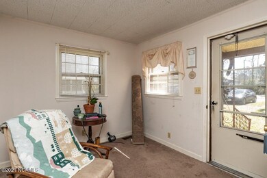 009-421EastSeaviewRoad-Wilmington-NC-284