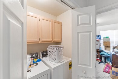 734 W El Paso St, Broken Arrow, OK 74012 - photo 2