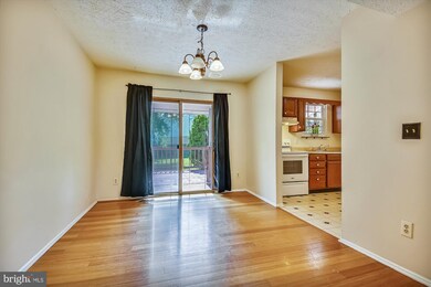 1210 Hunter Rd, Pasadena, MD 21122 - photo 5