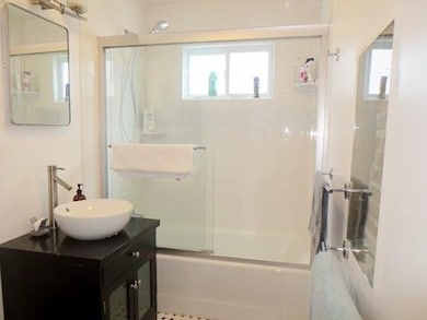 65 Lowden Ave unit 2, Somerville, MA 02144 - photo 5