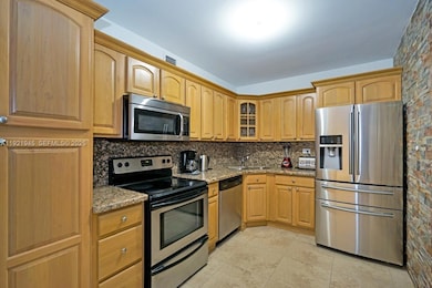 Pavillion Condo unit 1516, Miami Beach, FL 33140 - photo 3