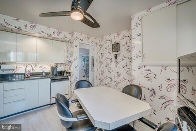 38 Englefield Square, Owings Mills, MD 21117 - photo 6