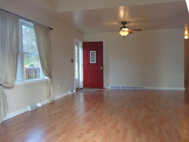 Flexible Dining/Living room Options in 27x24 OPEN 