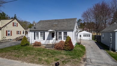 867 Minot Auburn-21