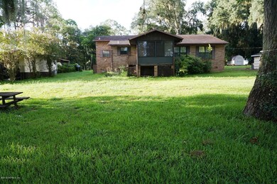 04) Lakeside View of Home