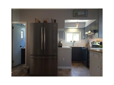 51 Bradford St, Woonsocket, RI 02895 - photo 6