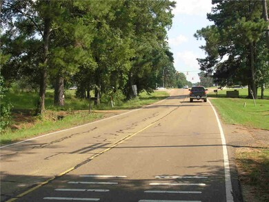 road view looking south toward Hwy 18