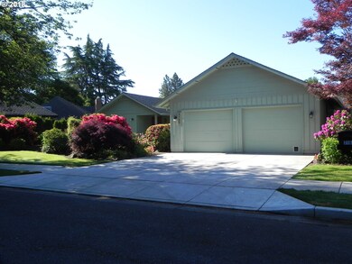 2160 Greenview St, Eugene, OR 97401 - photo 2