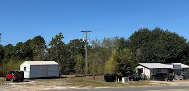 413, 415 Hurst St, Center, TX 75935 - photo 4