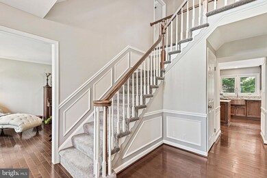 2724 Sasscers Hill Ct, Herndon, VA 20171 - photo 5