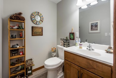 323 Fairgrounds Rd unit 4, Alexandria, MN 56308 - photo 4