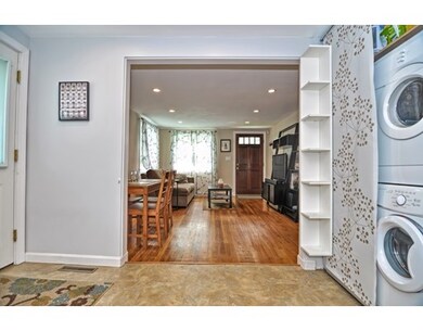 154 Lakeview Ave unit 2, Waltham, MA 02451 - photo 6