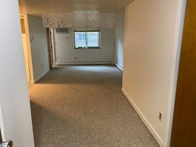 37 Crystal St unit 10, Melrose, MA 02176 - photo 2