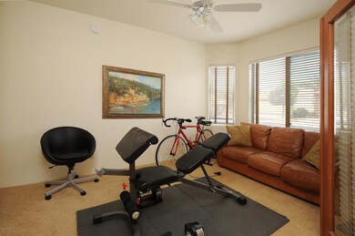 Den/Bedroom 3