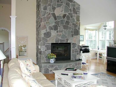Den/Family/Great Room. 2nd level...