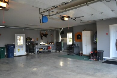Fully finished garage. Built in...