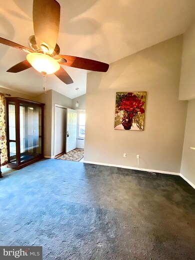 1506 Kensington Dr, Hagerstown, MD 21742 - photo 6