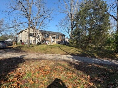 250 West St, Lebanon, OH 45036 - photo 2