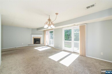 117 Woods Edge Dr, Succasunna, NJ 07876 - photo 6