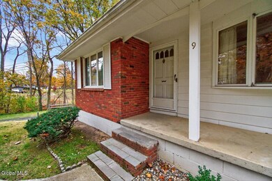 9 Robin Ln, Waterford, NY 12188 - photo 3