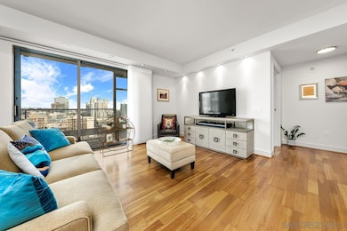 Renaissance unit 1809, San Diego, CA 92101 - photo 4