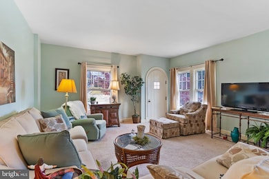 54 E Columbia Rd, Enola, PA 17025 - photo 4