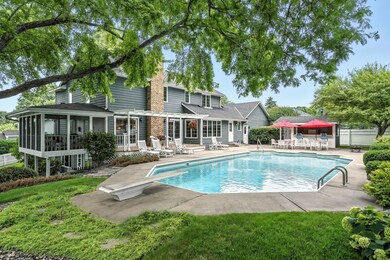 9001 Chesshire Ln N, Maple Grove, MN 55369 - photo 5