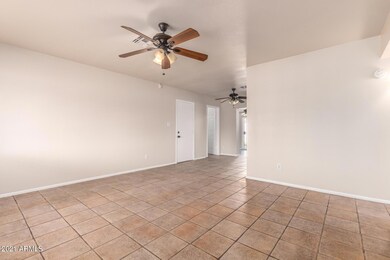 4502 W Palm Ln, Phoenix, AZ 85035 - photo 5