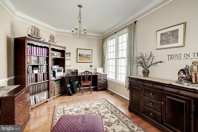 25810 Donegal Dr, Chantilly, VA 20152 - photo 4