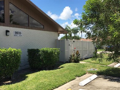 9939 Boca Gardens Trail unit B, Boca Raton, FL 33496 - photo 2