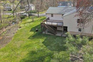 31 Maud Graham Cir, Burlington, MA 01803 - photo 3