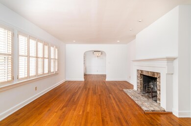 134 Chadwick - 001 - CMG