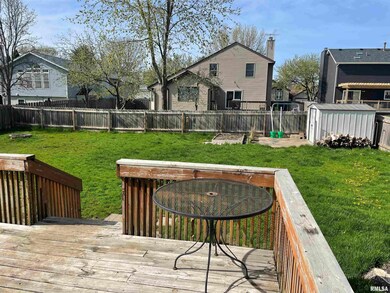 1346 W 48th St, Davenport, IA 52806 - photo 6