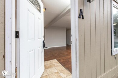 14-Unit A Entry 20200806-DW-6710