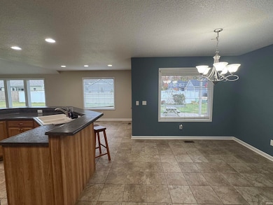 951 Hawthorn Ln, Columbia City, IN 46725 - photo 7