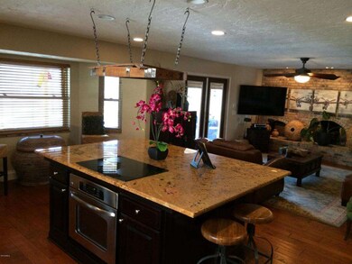 Kitchen/Family Room