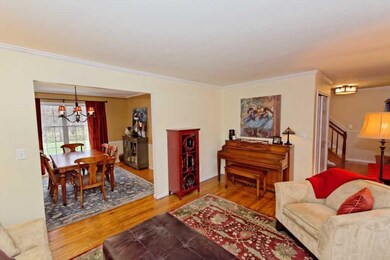 476 Grooms Rd, Clifton Park, NY 12065 - photo 4