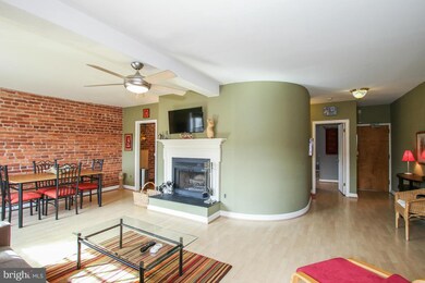 1833 California St NW unit 402, Washington, DC 20009 - photo 6