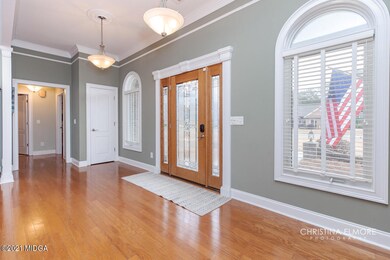 102SummitCourt-4