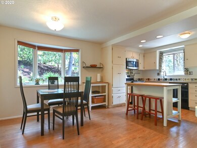 2840 Alta Vista Ct, Eugene, OR 97403 - photo 6