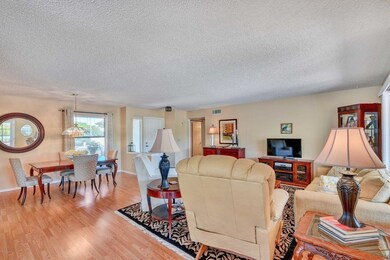 Dining /Great Rm