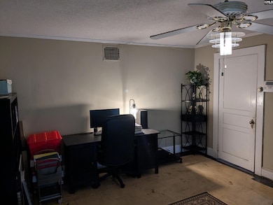 1608 S 5th St, Hartsville, SC 29550 - photo 6