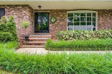 1027 Westmont Dr, Asheboro, NC 27205 - photo 2