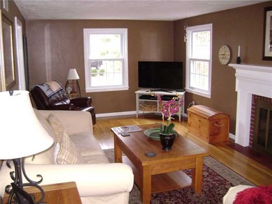 4 Jack Pine Rd, Coventry, RI 02816 - photo 3