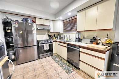 3313 Banta Rd, South Plainfield, NJ 07080 - photo 2