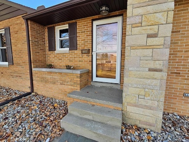 885 W Perry St, Bucyrus, OH 44820 - photo 2